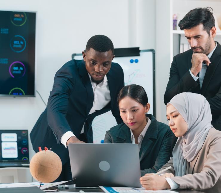 professionals-collaborates-group-business-team